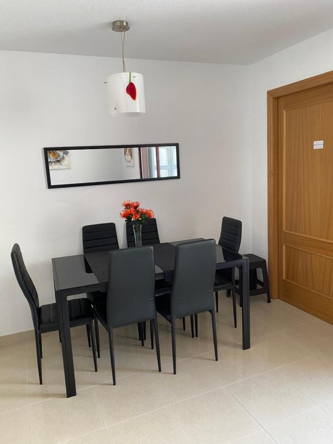 Nice Apartment With Terrace On The Los Locos Beach Torrevieja Exterior foto