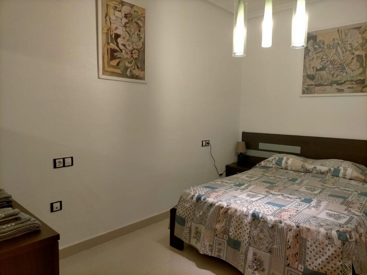 Nice Apartment With Terrace On The Los Locos Beach Torrevieja Exterior foto